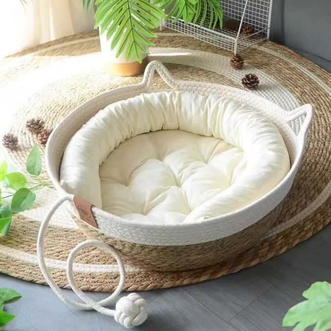 Whisker Haven – Cat-Shaped Woven Pet Bed